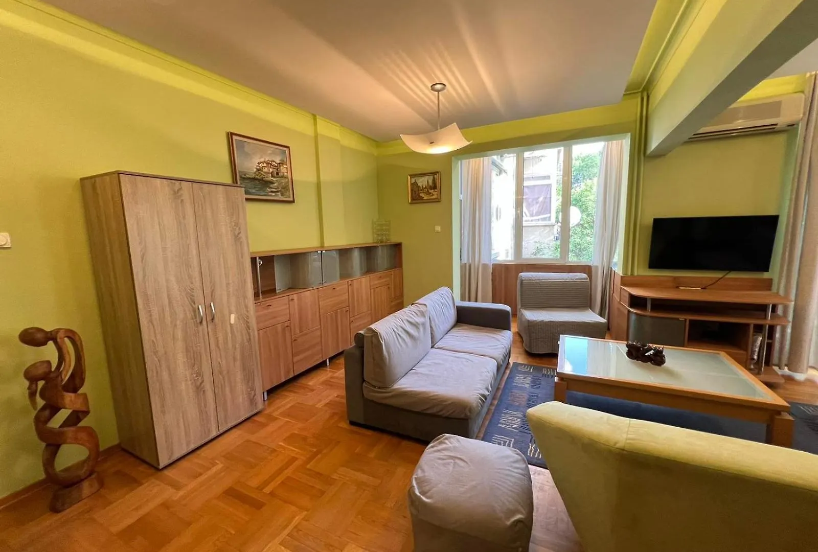 Apartamento Mumbai Spacious 2Bdr Near Vitosha Blvd And Ndk Sofía