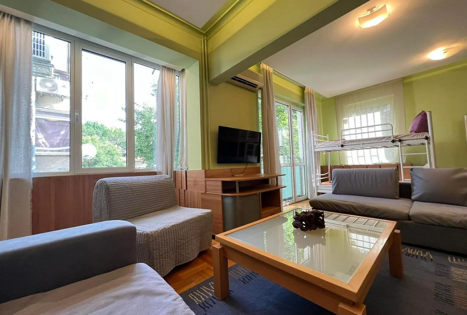 Apartamento Mumbai Spacious 2Bdr Near Vitosha Blvd And Ndk Sofía